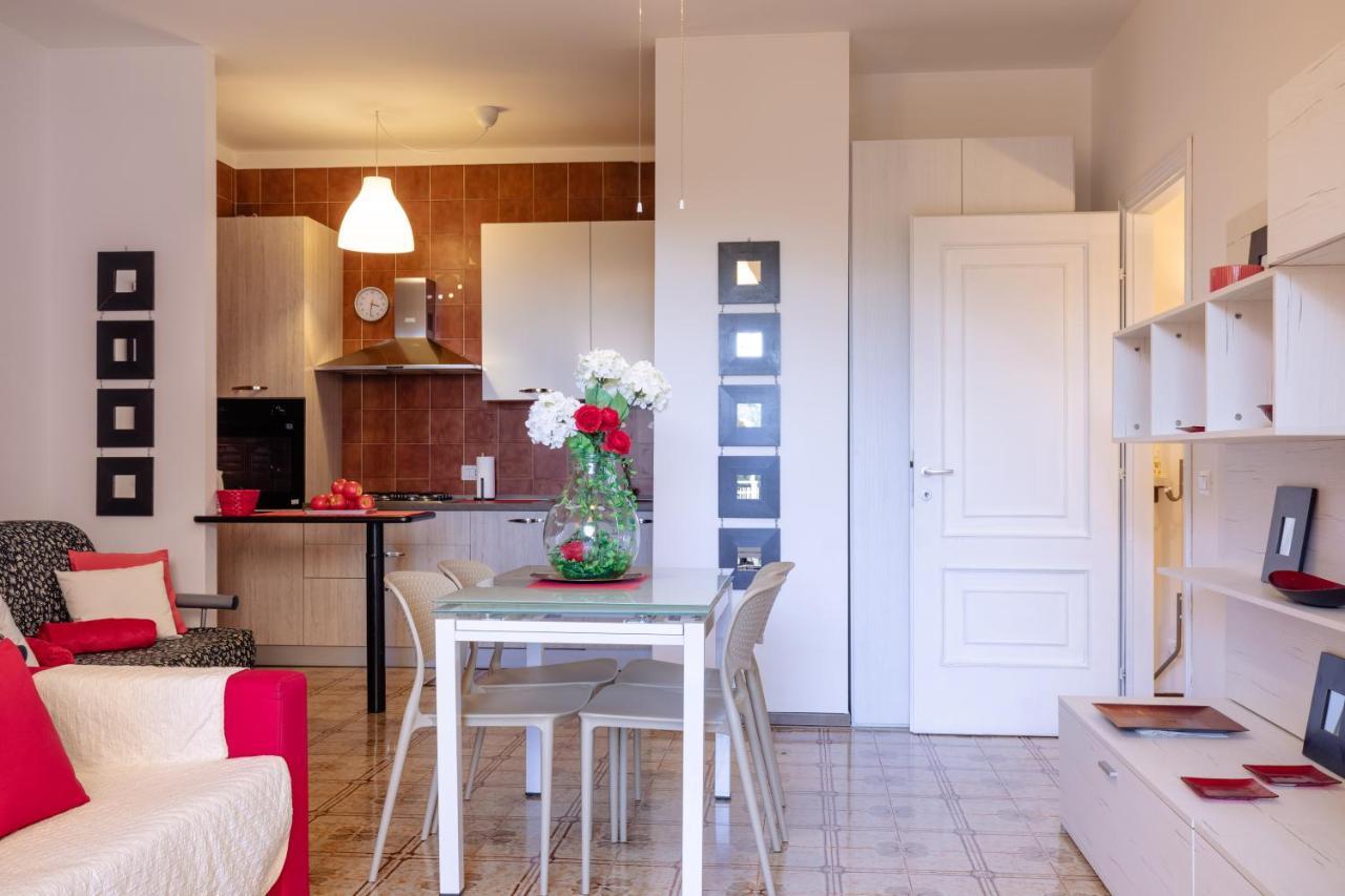 086 - Sunshine Home, 5 Minuti Dalla Spiaggia - Parcheggio Privato Gratis Incluso Оспедалетти Экстерьер фото